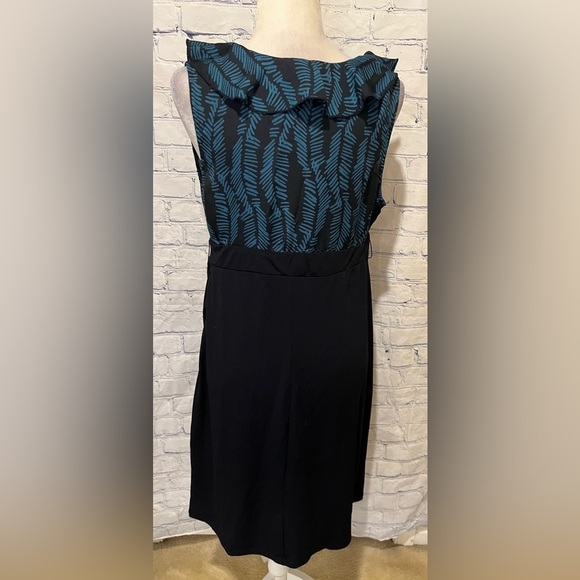 Liz Lange Maternity Dress Career Ruffle Professional Black Turquoise Medium - Picture 4 of 8